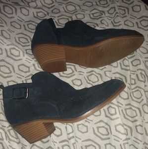 Ankle boots